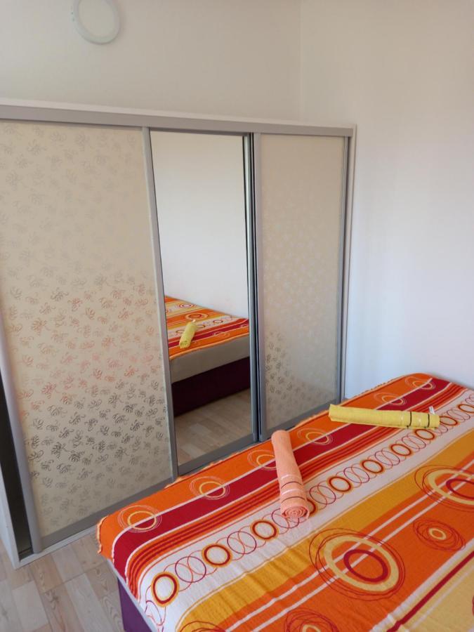 Md Apartmani Canj Exterior photo