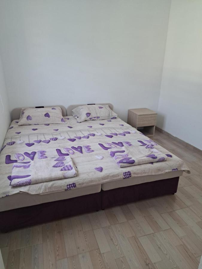 Md Apartmani Canj Exterior photo